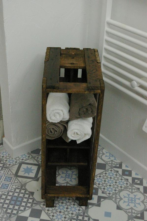 Au Charme D'Antan Panzió Féron Kültér fotó