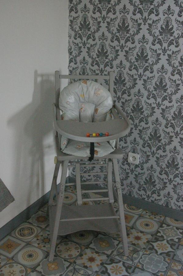 Au Charme D'Antan Panzió Féron Kültér fotó